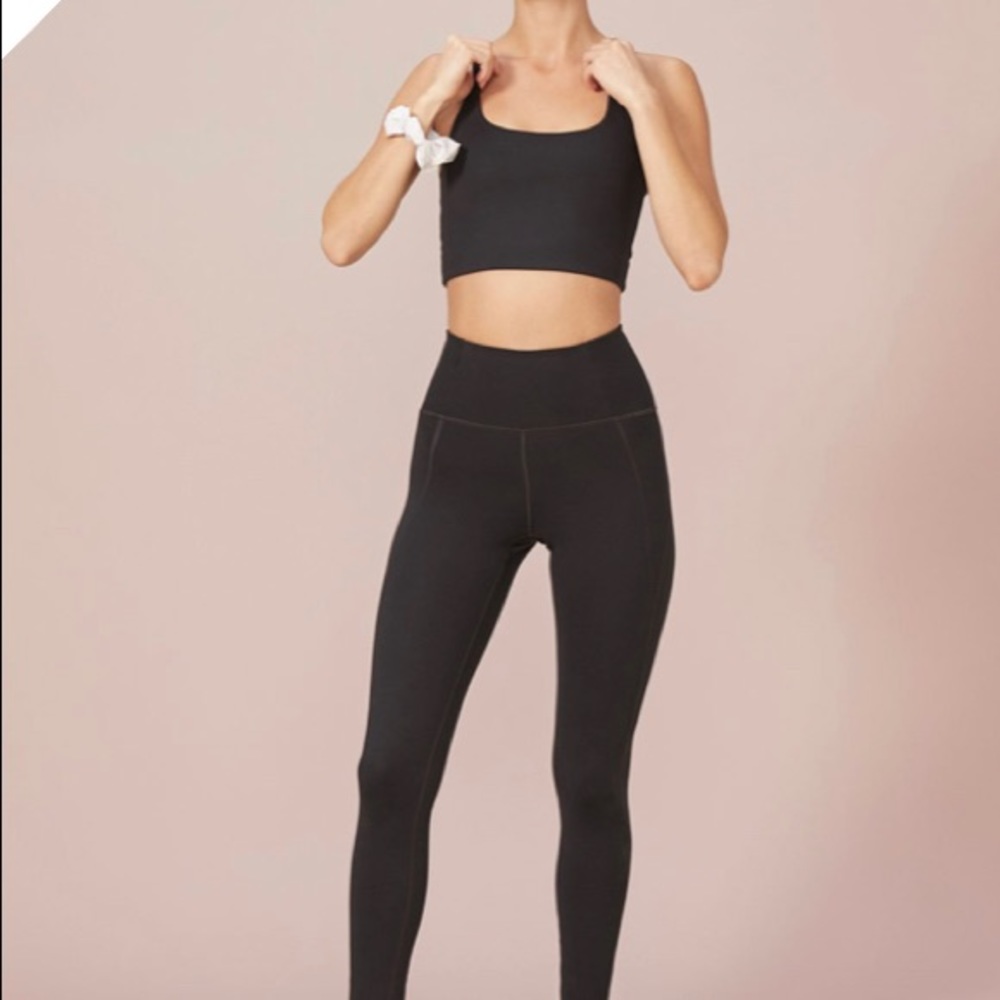 Black Compressive High-Rise Legging